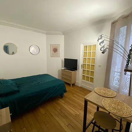 L'etoile De Duhesme Апартаменты