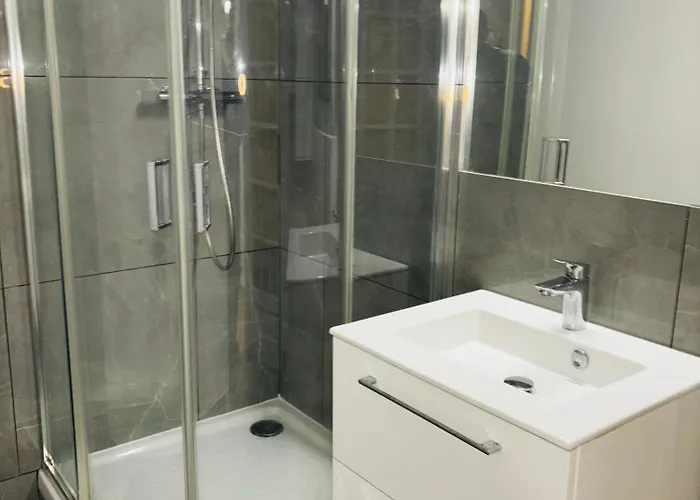 L'etoile De Duhesme *